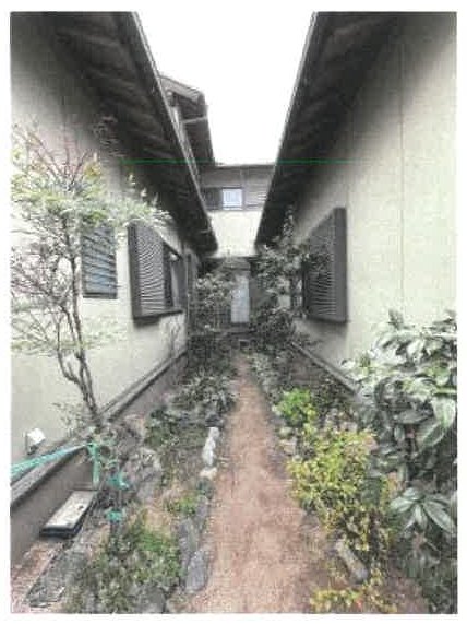 高松市鶴市町字御殿
1558番の物件写真 4枚目